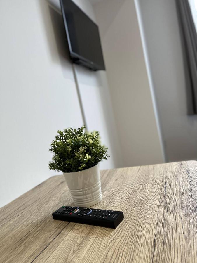 Sublime Stays Webberley Stylish Studio Stoke City Centre ภายนอก รูปภาพ